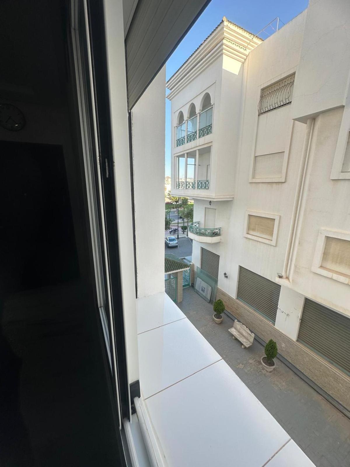 Hermoso Apartamento Con Piscina En Marjane Tétouan Exteriör bild